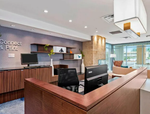 Fairfield Inn & Suites by Marriott St Petersburg North hotel detail image 4