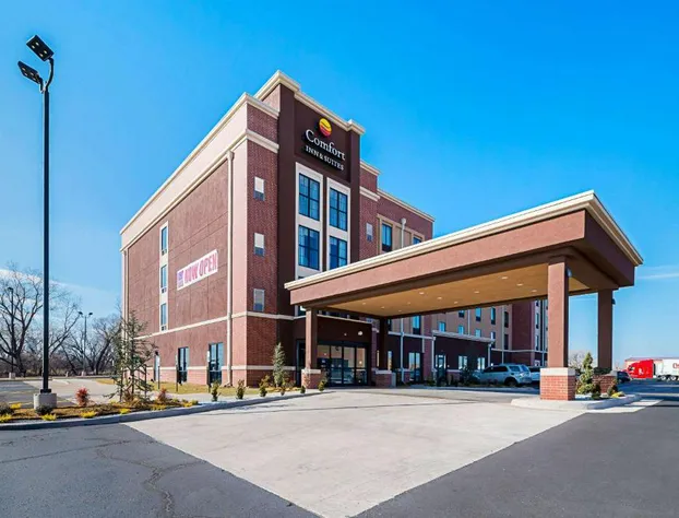 Comfort Inn & Suites Oklahoma City near Bricktown hotel detail image 1