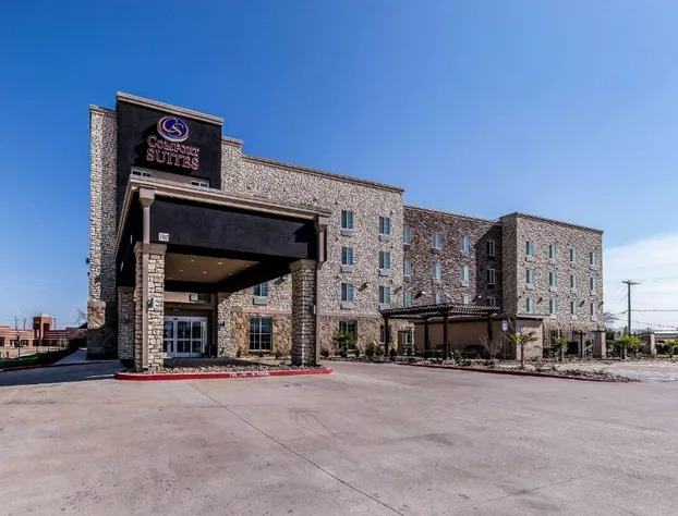 Comfort Suites Grand Prairie - Arlington North hotel detail image 2