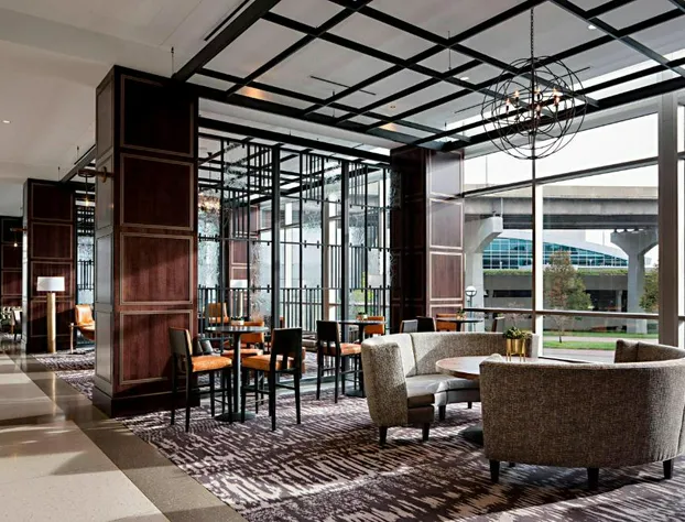 Omaha Marriott Downtown at the Capitol District hotel detail image 3