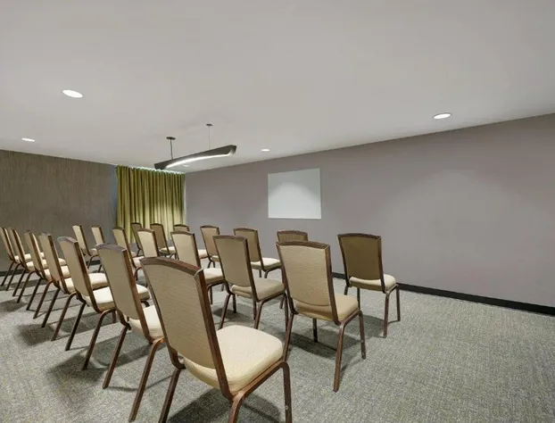 SpringHill Suites by Marriott Palm Desert hotel detail image 4