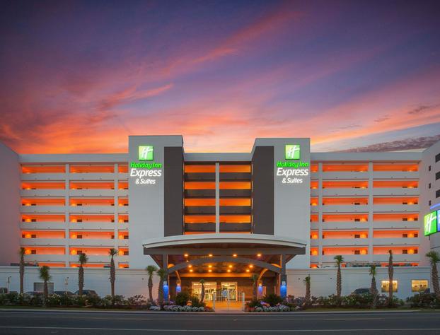 Holiday Inn Express & Suites Panama City Beach - Beachfront by IHG hotel detail image 3
