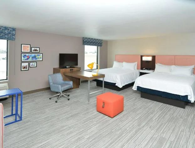 Hampton Inn & Suites Menomonie-UW Stout hotel detail image 2