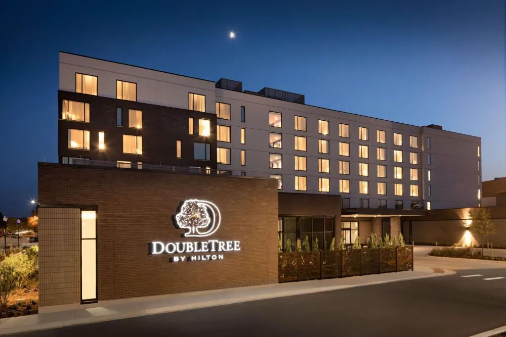DoubleTree by Hilton Greeley at Lincoln Park hotel hero