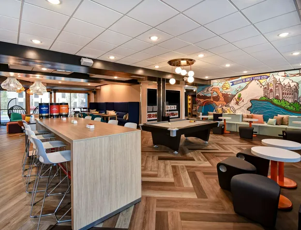 Tru by Hilton Salt Lake City Airport hotel detail image 4