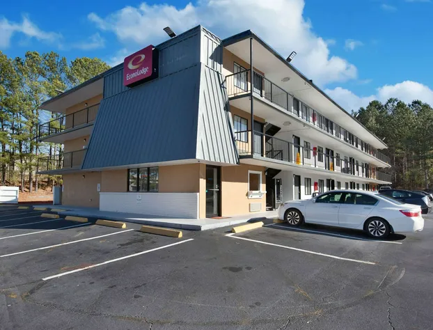 Econo Lodge hotel detail image 3