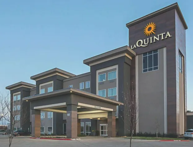 La Quinta Inn & Suites by Wyndham Dallas - Wylie hotel detail image 2