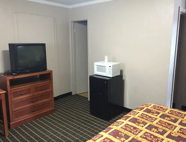 Economy Motel hotel detail image 3