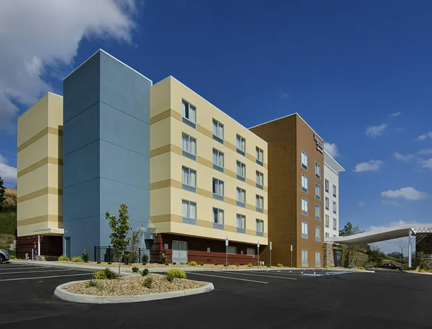 Fairfield Inn & Suites by Marriott Abingdon hotel detail image 1