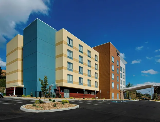 Fairfield Inn & Suites by Marriott Abingdon hotel detail image 1