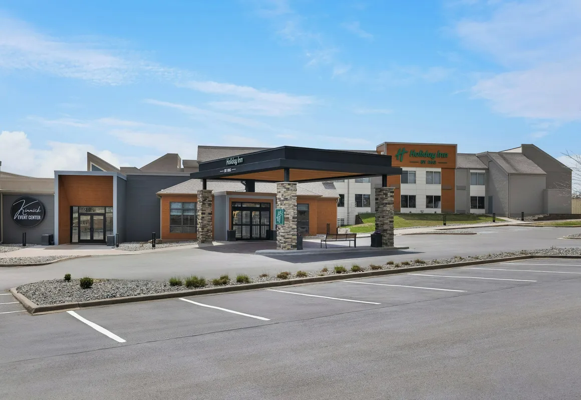 Holiday Inn Coralville Iowa City by IHG hotel hero