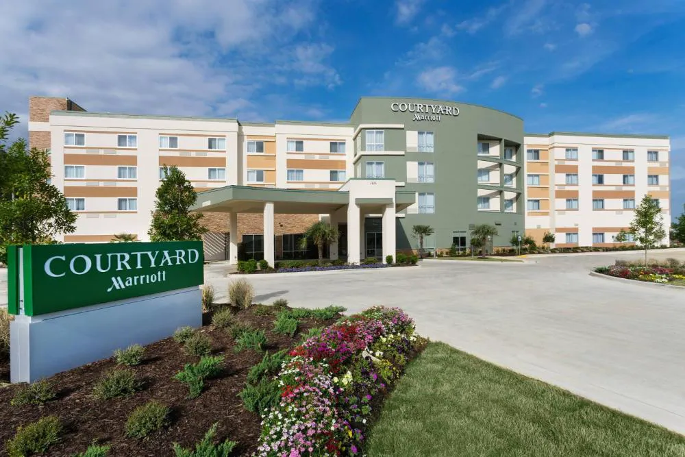 Courtyard by Marriott Ruston hotel hero