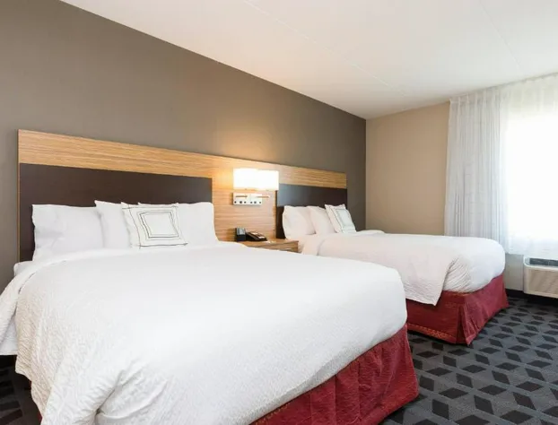 TownePlace Suites by Marriott Edmonton South hotel detail image 3