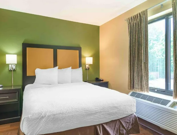 Extended Stay America Select Suites Atlanta Alpharetta Norpt hotel detail image 4