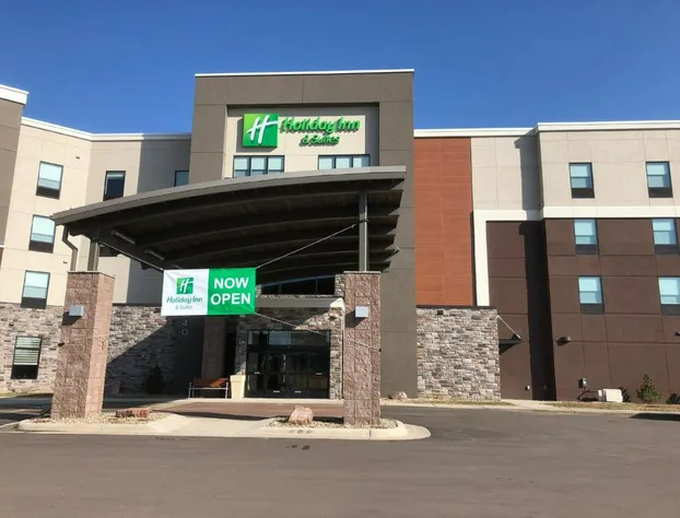 Holiday Inn & Suites Sioux Falls - Airport by IHG hotel detail image 1