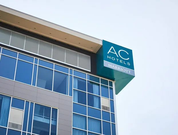 AC Hotel by Marriott Minneapolis West End hotel detail image 2