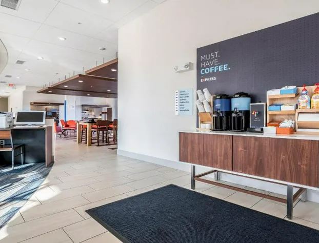 Holiday Inn Express and Suites-Platteville by IHG hotel detail image 3