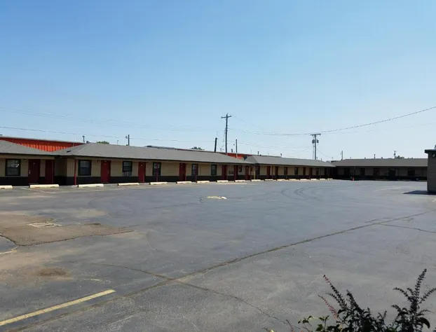 Budget Inn hotel detail image 3