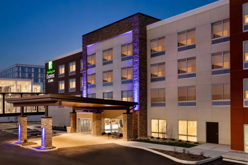 Holiday Inn Express and Suites-Cincinnati NE - Red Bank Road by IHG hotel hero