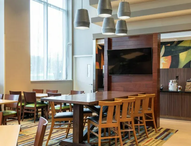 Fairfield Inn & Suites New York Queens/Fresh Meadows hotel detail image 2