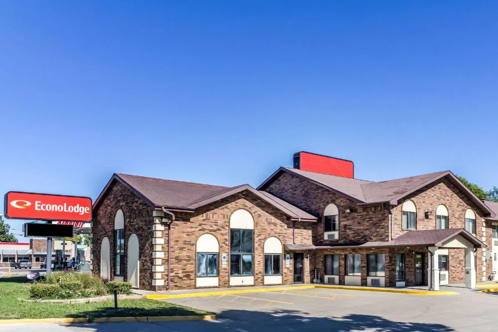 Econo Lodge Sioux Falls North hotel hero