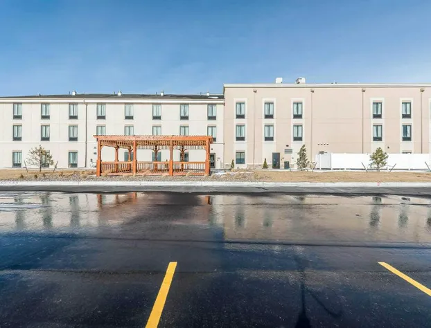 Comfort Inn & Suites Sidney I-80 hotel detail image 4