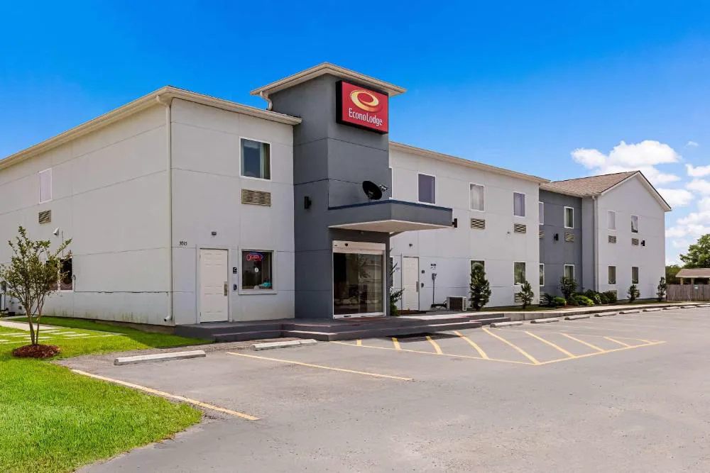 Econo Lodge Baton Rouge University Area hotel hero