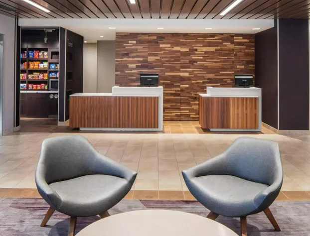 Courtyard by Marriott Wayne Fairfield hotel detail image 1