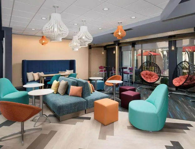 Tru by Hilton Murfreesboro hotel detail image 2