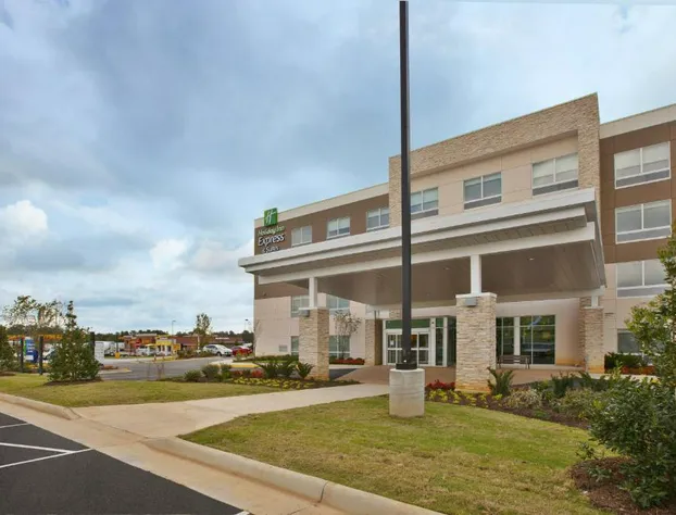 Holiday Inn Express & Suites South Hill by IHG hotel detail image 1