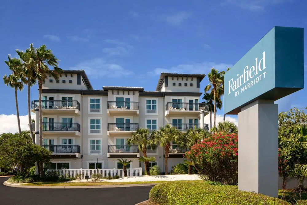 Fairfield Inn & Suites by Marriott Destin hotel hero