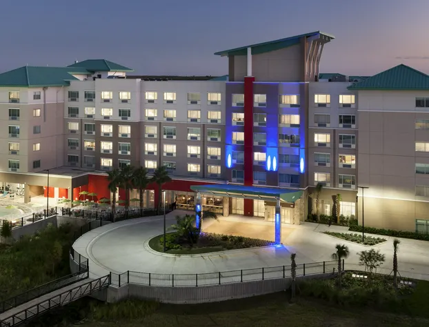 Holiday Inn Express & Suites Orlando at SeaWorld by IHG hotel detail image 3