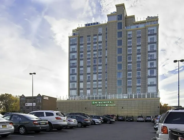 Wyndham Garden Fresh Meadows Flushing hotel detail image 1