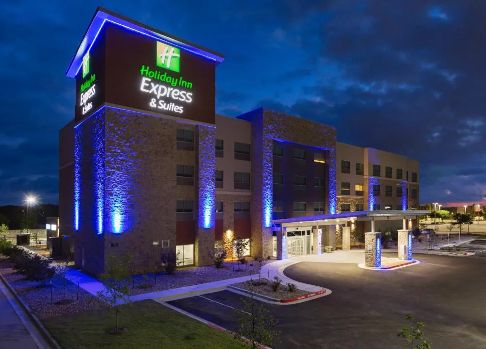 Holiday Inn Express and Suites San Marcos South by IHG hotel hero