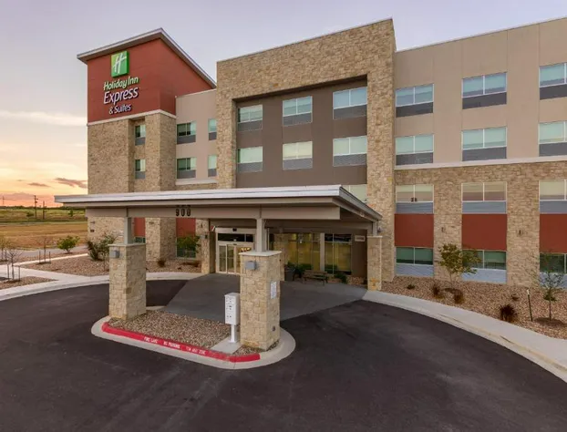 Holiday Inn Express and Suites San Marcos South by IHG hotel detail image 1