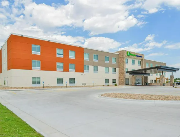 Holiday Inn Express & Suites Chadron by IHG hotel detail image 1