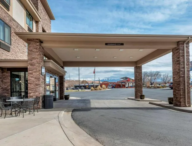 Sleep Inn & Suites Moab near Arches National Park hotel detail image 1