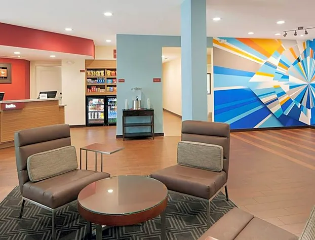 TownePlace Suites by Marriott Tampa South hotel detail image 4