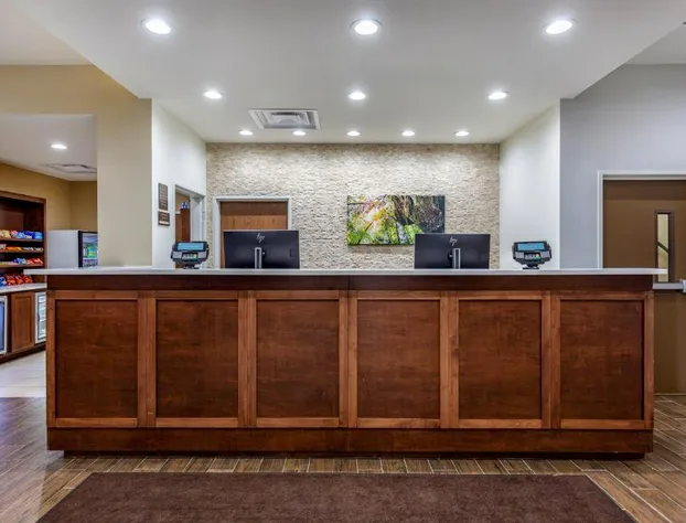 Comfort Suites Bowling Green Southeast hotel detail image 2