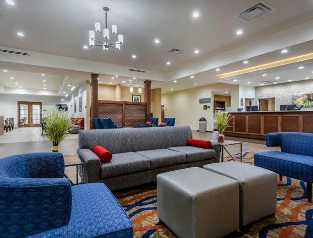 Comfort Suites Bowling Green Southeast hotel detail image 3