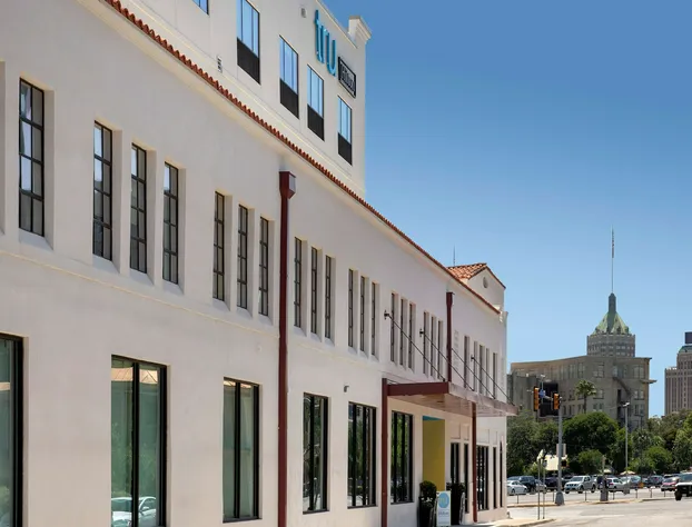 Tru By Hilton San Antonio Downtown Riverwalk hotel detail image 1