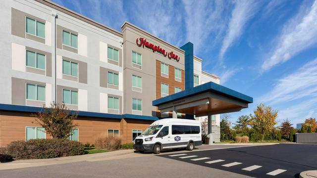 Hampton Inn By Hilton Nashville Airport Century Place, TN hotel detail image 1