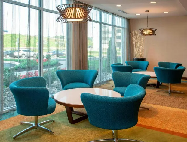 Fairfield Inn & Suites by Marriott Harrisburg International Airport hotel detail image 4