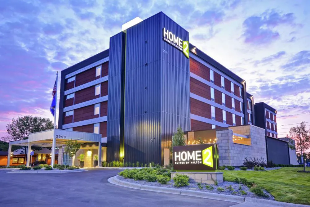 Home2 Suites by Hilton Plymouth, MN hotel hero