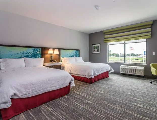 Hampton Inn & Suites Allen Park hotel detail image 4