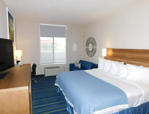 Days Inn & Suites by Wyndham Kearney hotel detail image 4