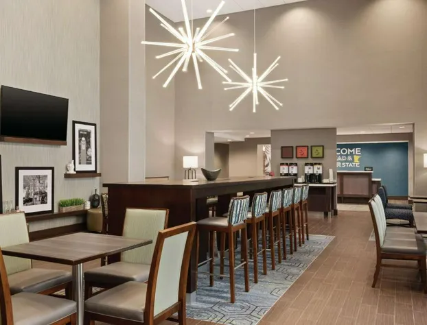 Hampton Inn Brooklyn Park hotel detail image 2