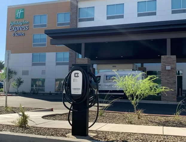 Holiday Inn Express & Suites Phoenix - Airport North by IHG hotel detail image 3