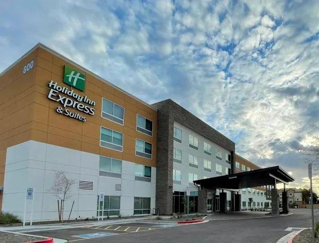 Holiday Inn Express & Suites Phoenix - Airport North by IHG hotel detail image 1
