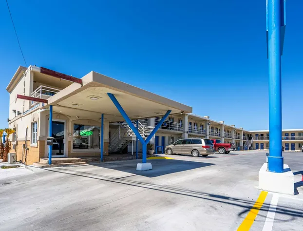 Motel 6 Odessa, TX - 2nd Street hotel detail image 2